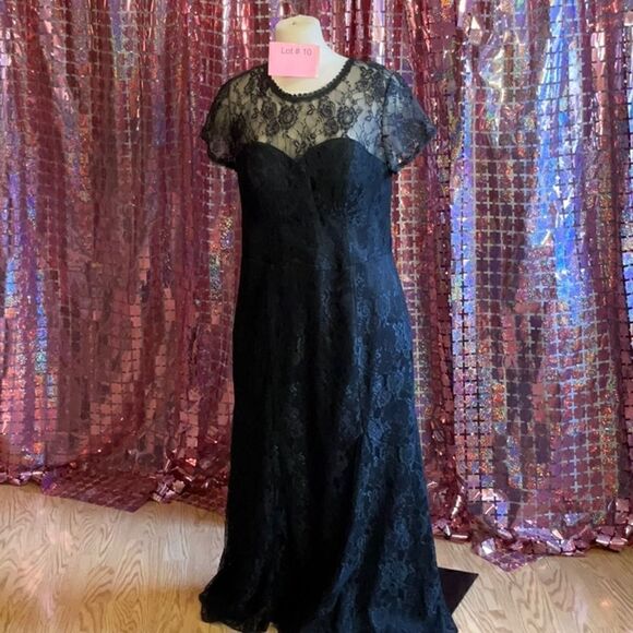 Lace & embroidered black formal dress with sheer lace top - Picture 2 of 16